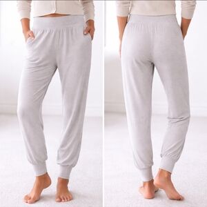 Athleta Grey Ribbed Jogger Pants Cozy Lounge Minimalist XS